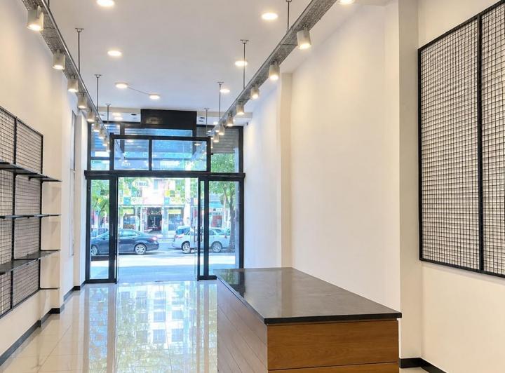 Local comercial · 110m²