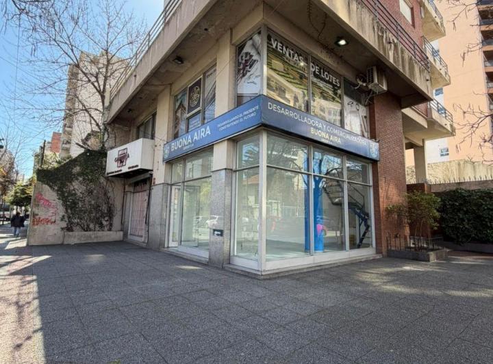 Local comercial · 61m² · 2 Ambientes