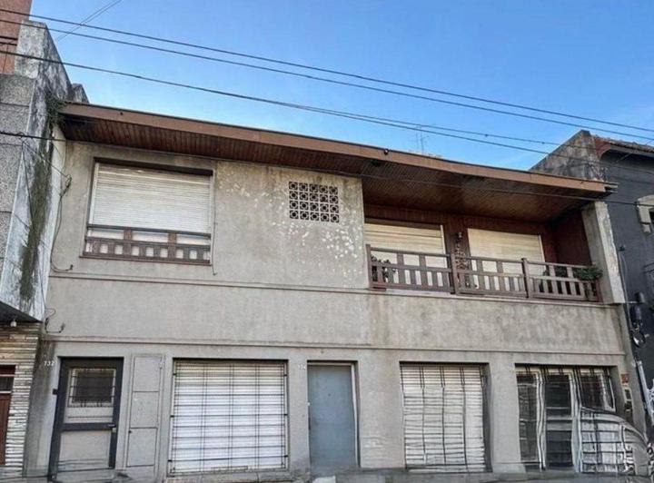 Local comercial · 253m²