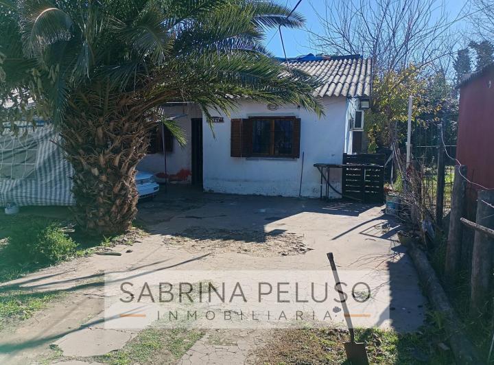 Casa · 80m² · 4 Ambientes · 1 Cochera
