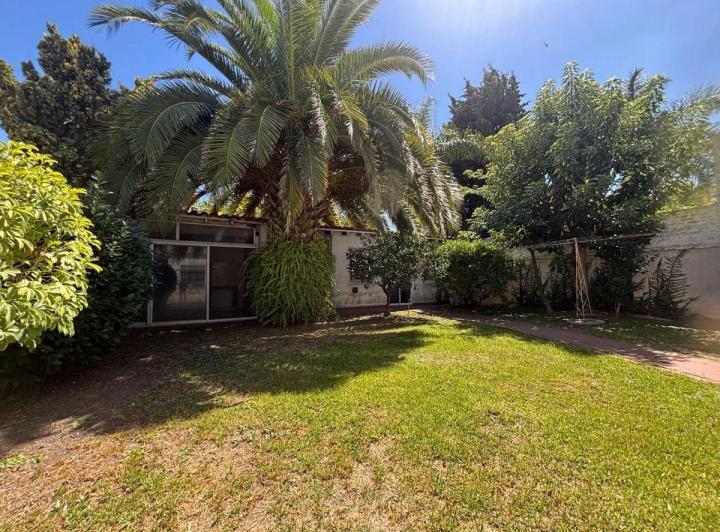 Casa · 115m² · 5 Ambientes · 3 Cocheras