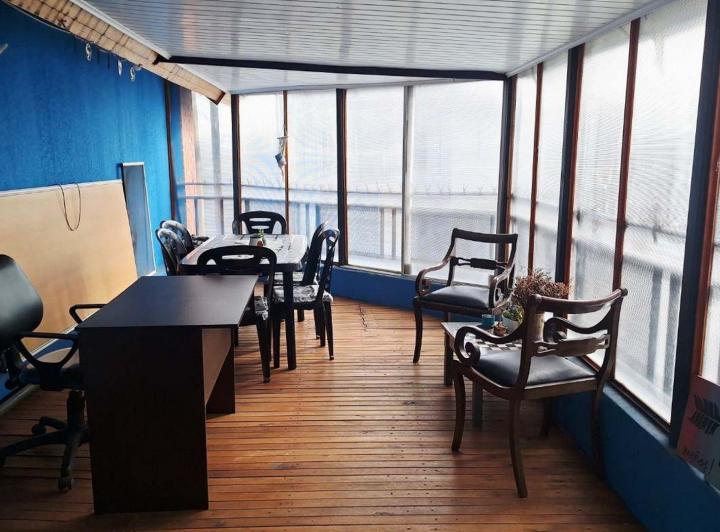 Casa · 140m² · 5 Ambientes · 2 Cocheras