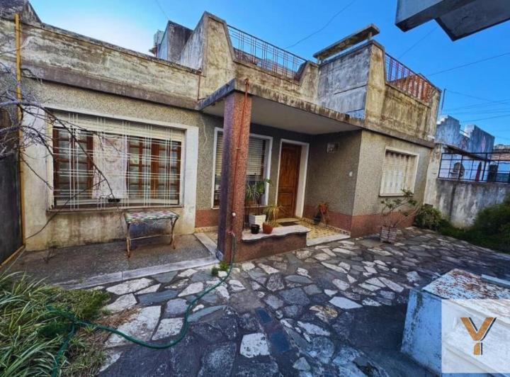 Casa · 300m² · 7 Ambientes