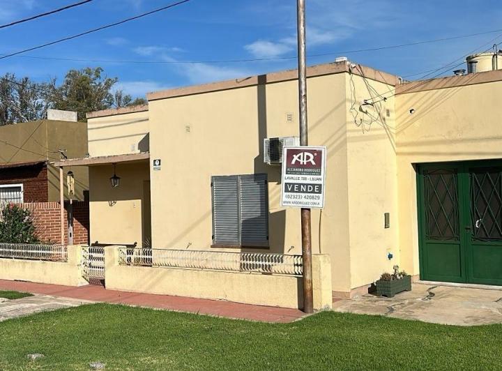 Casa · 150m² · 4 Ambientes · 1 Cochera