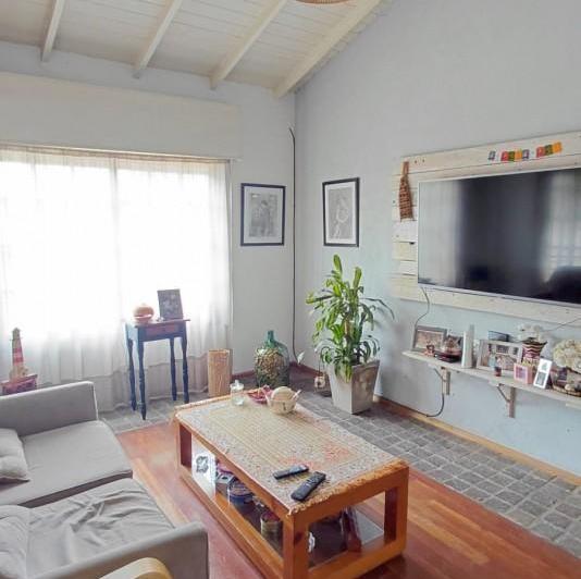 Casa · 100m² · 4 Ambientes