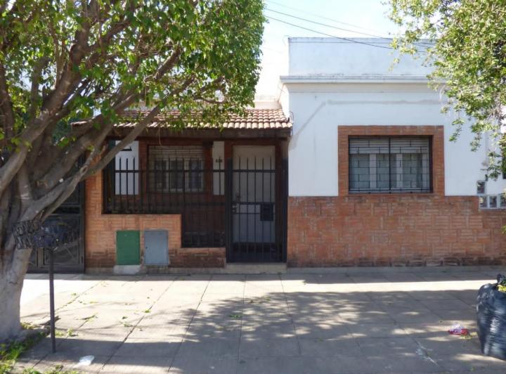 Casa · 60m² · 3 Ambientes · 1 Cochera