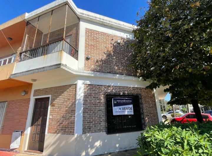 Casa · 153m² · 5 Ambientes · 1 Cochera
