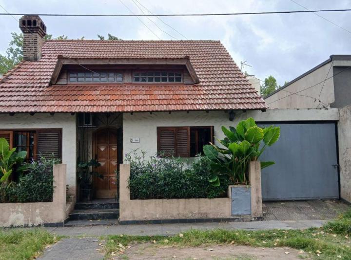Casa · 64m² · 5 Ambientes