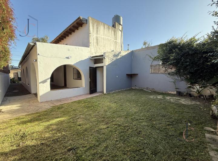 Casa · 149m² · 4 Ambientes · 2 Cocheras