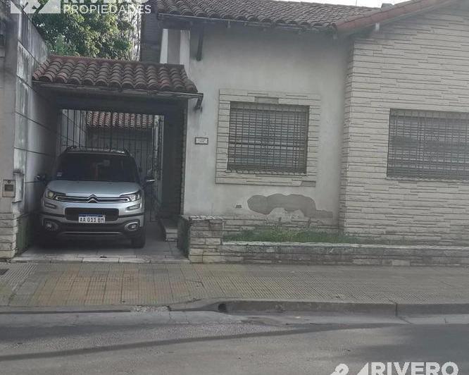 Casa · 160m² · 4 Ambientes · 2 Cocheras