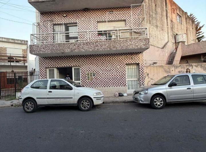 Casa · 240m² · 7 Ambientes · 1 Cochera