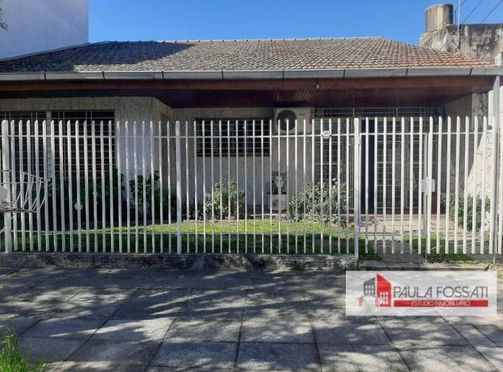 Casa · 120m² · 3 Ambientes · 2 Cocheras