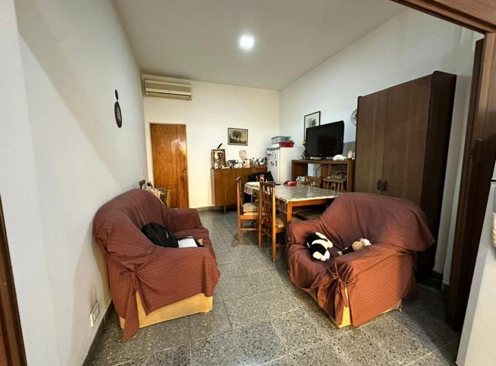 PH · 222m² · 5 Ambientes · 1 Cochera