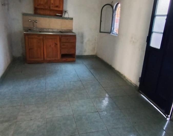 Casa · 60m² · 2 Ambientes · 1 Cochera