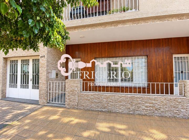 Casa · 200m² · 4 Ambientes · 3 Cocheras