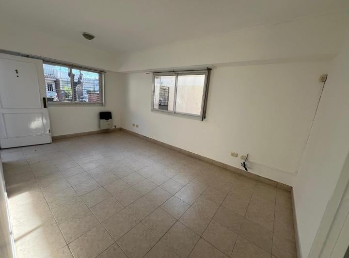 Departamento · 60m² · 2 Ambientes · 1 Cochera