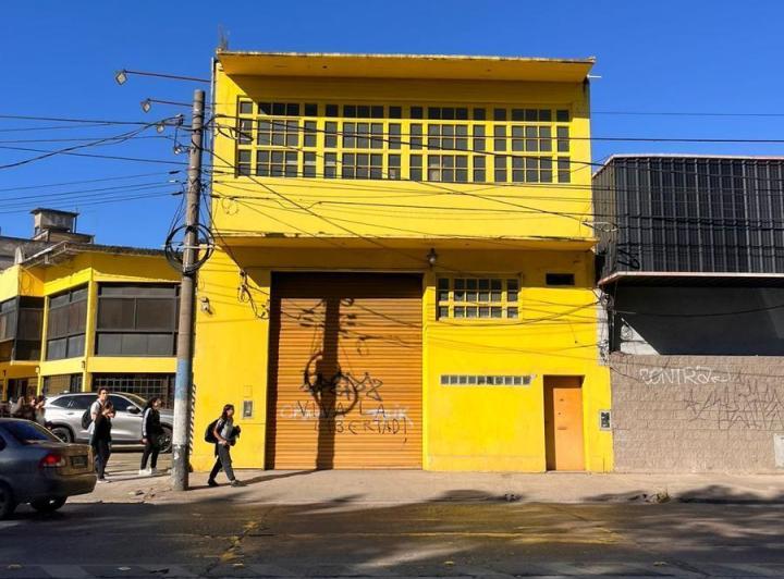 Depósito · 520m²