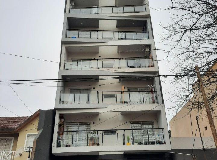 Departamento · 37m² · 2 Ambientes · 1 Cochera