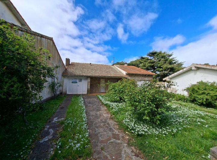 Casa · 90m² · 3 Ambientes · 1 Cochera