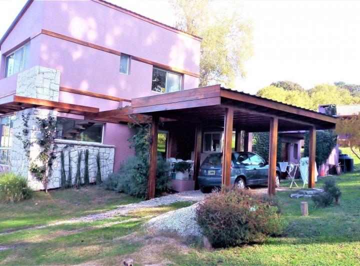 Casa · 190m² · 4 Dormitorios · 1 Cochera