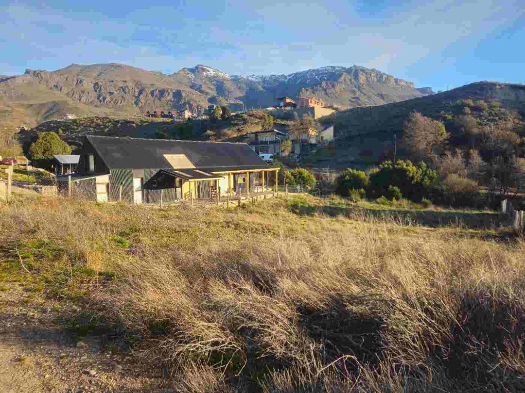 Lote 500 mt con todos los servicios y acc. arroyo