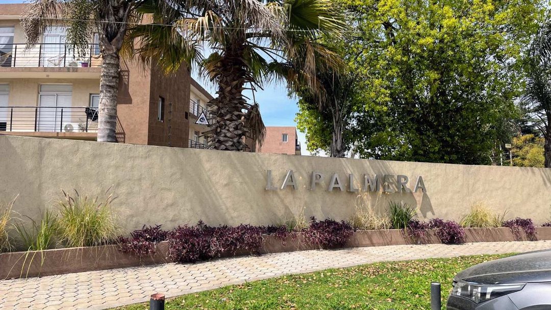 Venta de Departamento 2 Amb. con cochera - Moreno