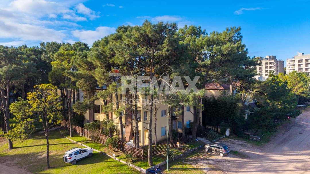 Departamento duplex con gas natural, Pinamar
