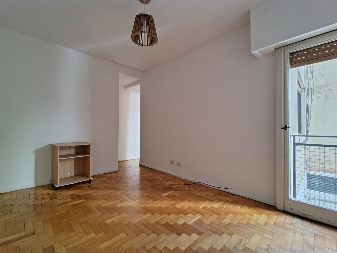 DEPARTAMENTO 2 ambientes VENTA lavadero Caballito