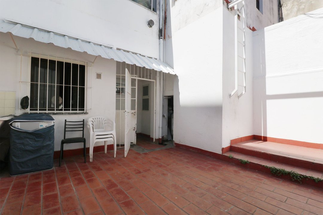 VENTA PH 3 AMB C PATIO EN PARQUE CHAS PB SIN EXPEN
