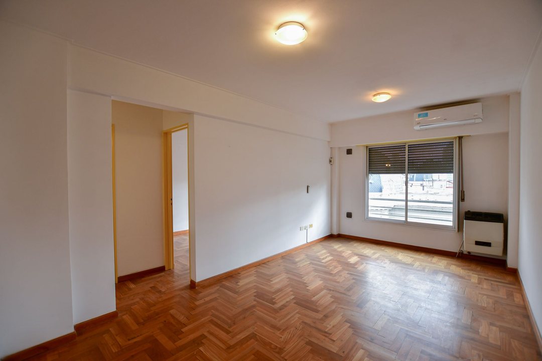 DEPARTAMENTO EN VENTA EN LA PLATA CON COCHERA