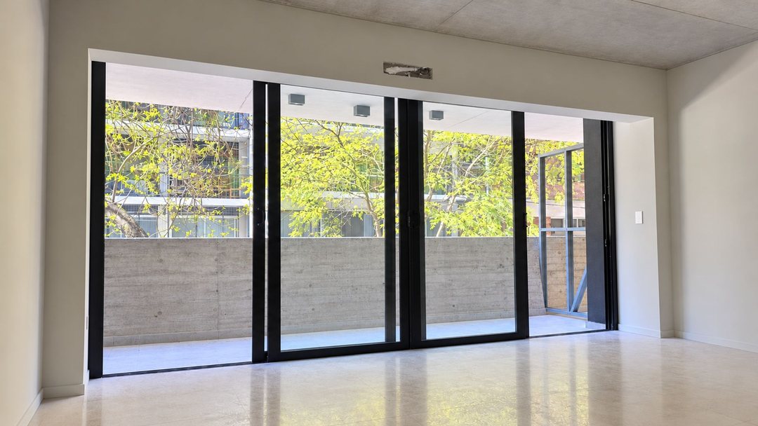 VENTA MONOAMBIENTE CON AMPLIO BALCON EN BELGRANO