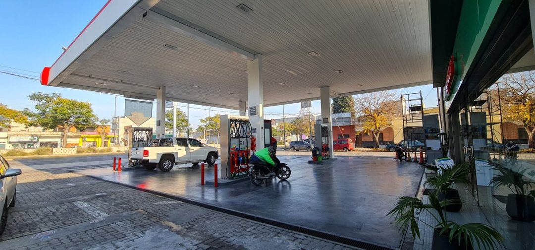 VENTA ESTACIÓN DE SERVICIO PUMA ENERGY BERNAL