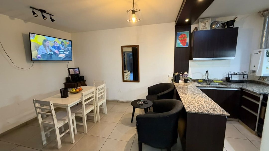 VENTA DEPTO 1 DORMITORIO Y PATIO. B° COFICO