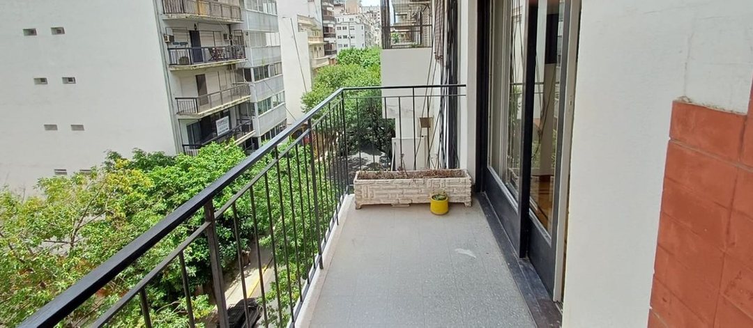 DEPARTAMENTO 3 AMBIENTES BALCON AL FRENTE