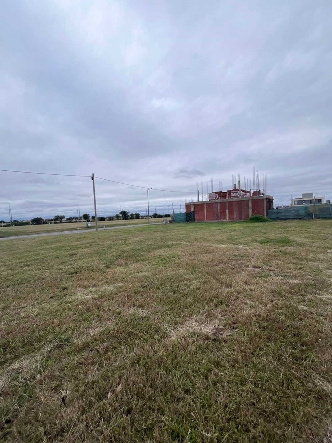 VENTA LOTE PAMPAS DE MANANTIALES