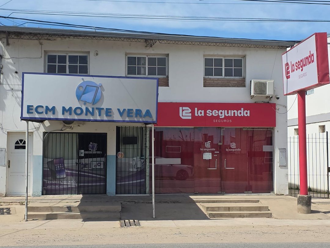 VENTA LOCAL MONTE VERA SOBRE RUTA 2. CON 3 RENTAS