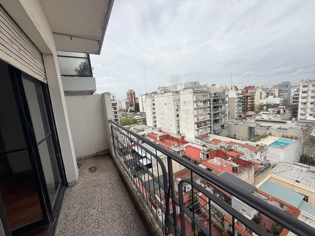 VENTA 4 AMBIENTES CON DEPENDENCIA - ALMAGRO