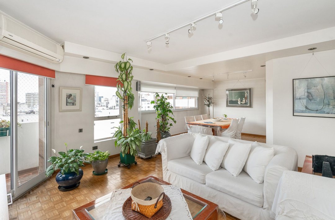 DEPARTAMENTO VENTA RECOLETA COCHERA A NUEVO