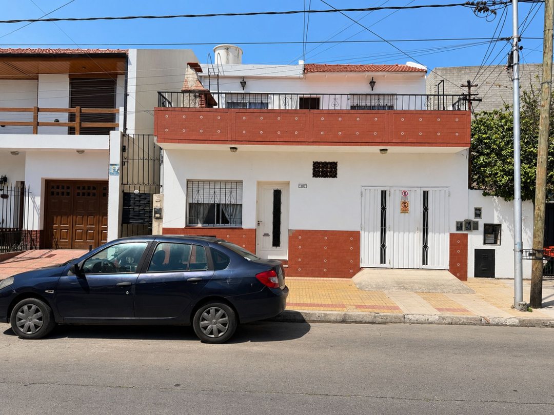 VENTA PH 3 AMB SIN EXPENSAS C/COCHERA
