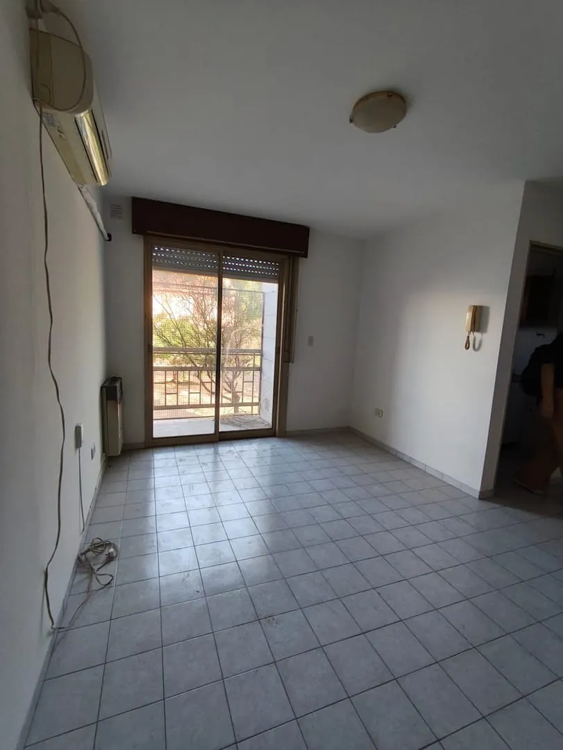 DEPARTAMENTO EN VENTA 2 DORMITORIOS - CENTRO