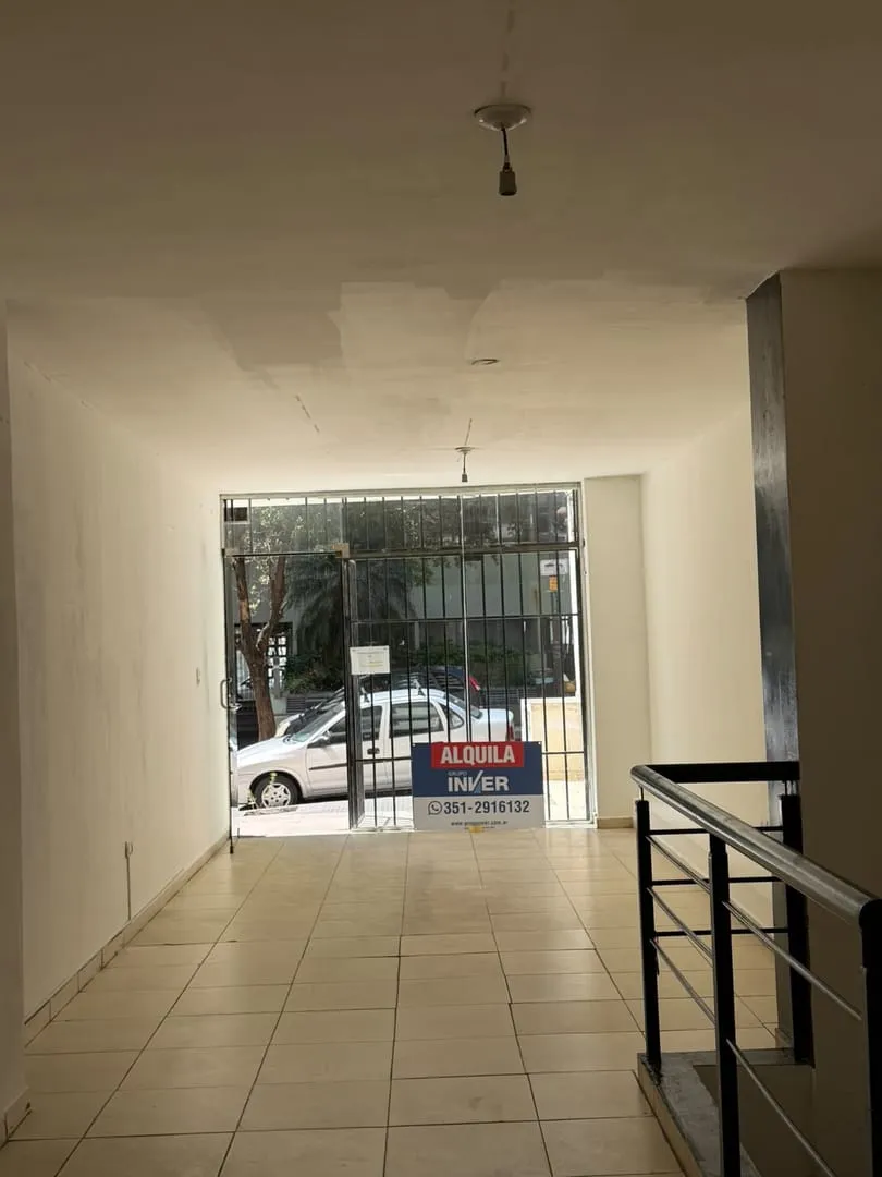 ALQUILER- Local comercial de 80m2 en Nueva Cordoba!