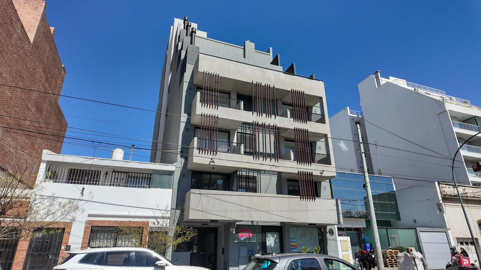 VENTA | Dpto 1 dorm, 1 baño - Al frente, muy luminoso y con balcón en Barrio General Paz - TAP11107428