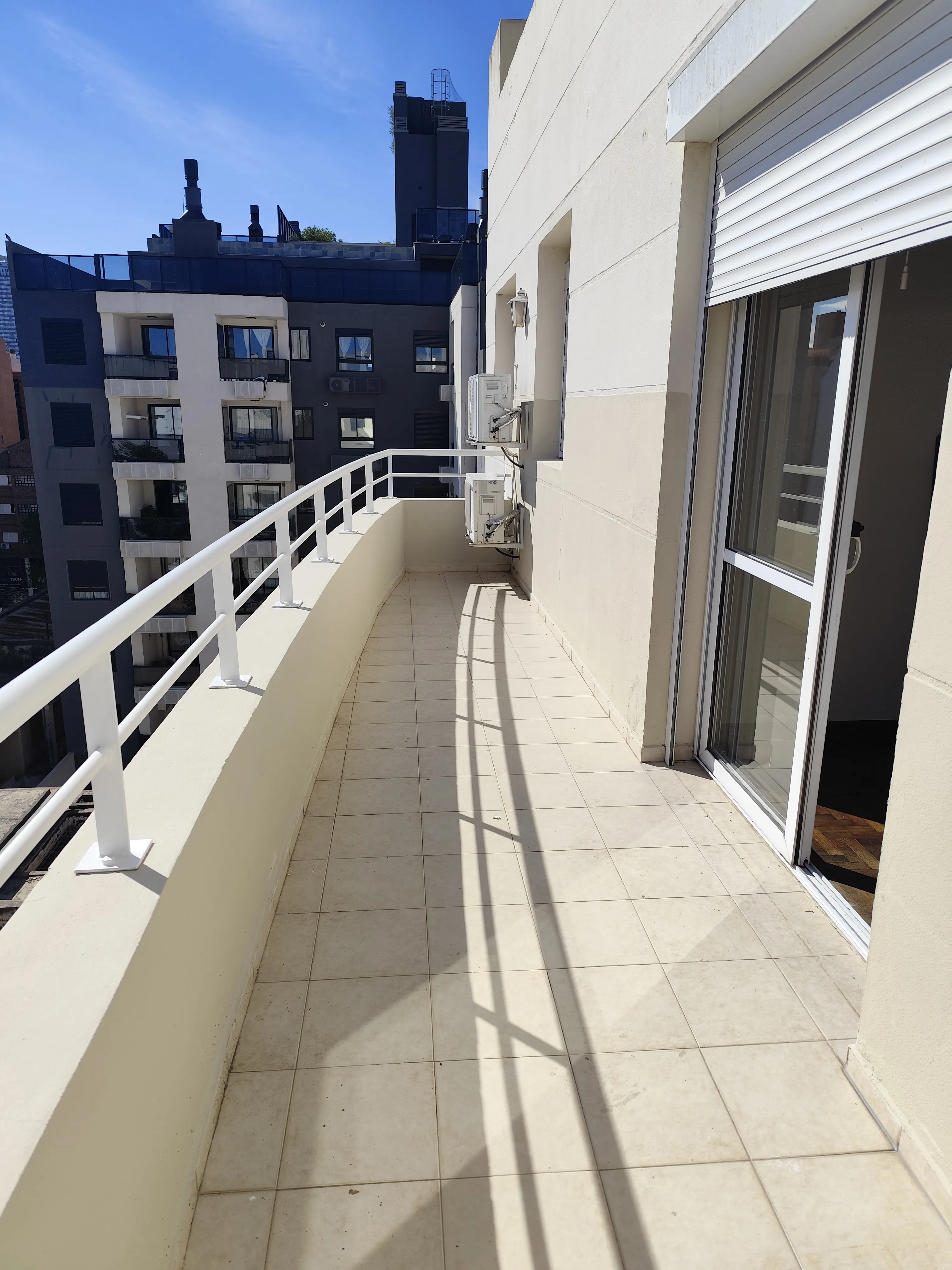 Hermoso departamento de 2 dormitorios + cochera doble