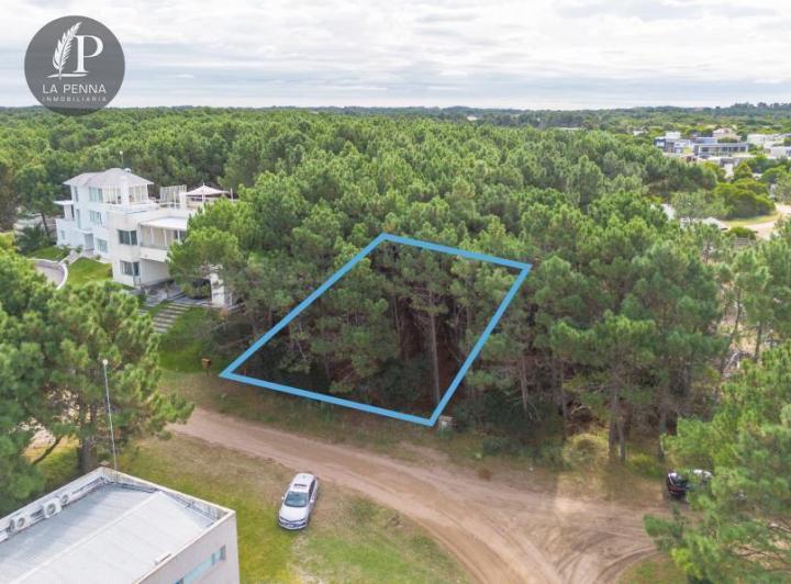 Terreno · 1041m²