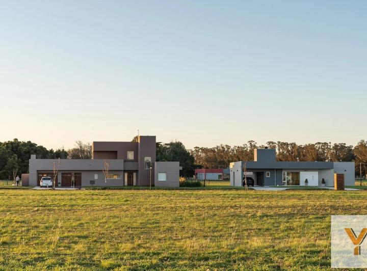 Terreno · 600m²