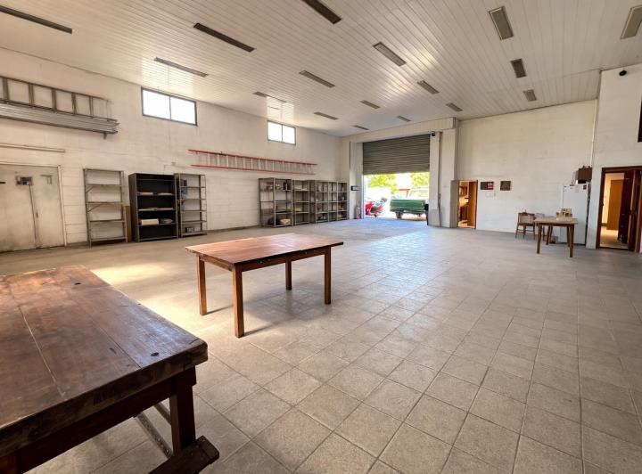 Local comercial · 168m² · 2 Ambientes