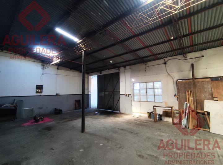 Bodega-Galpón · 233m²