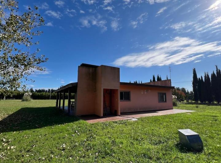 Casa · 250m² · 6 Ambientes