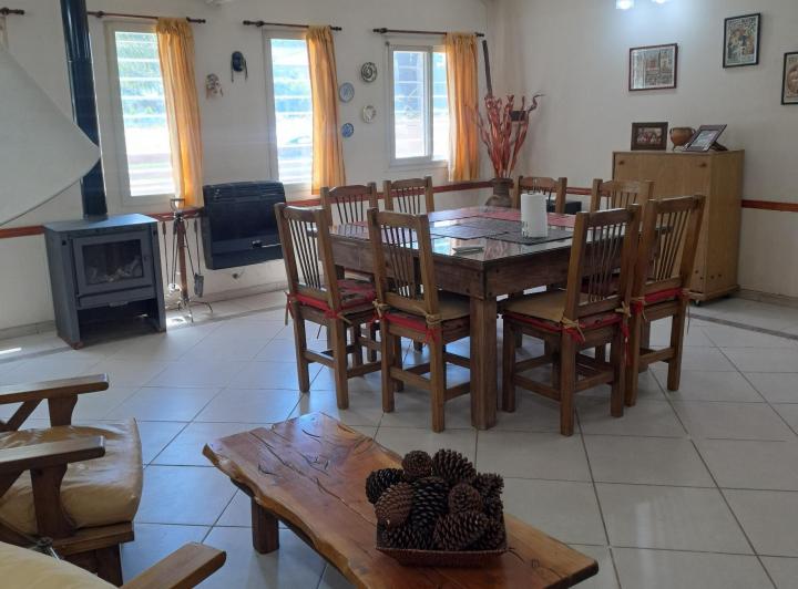 Casa · 172m² · 3 Dormitorios