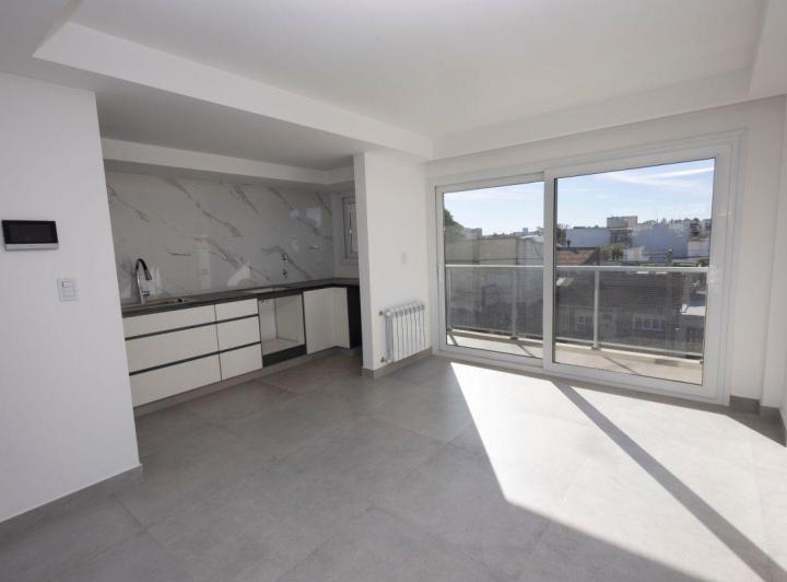 Departamento · 70m² · 3 Ambientes · 1 Cochera